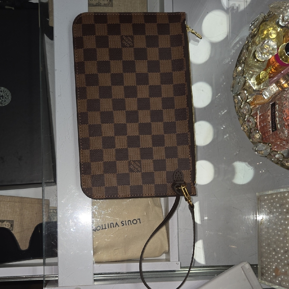 Louis Vuitton✨️ Brown Checkered Wristlet